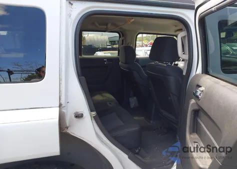 2006 Hummer H3 Suv from USA, damaged, VIN 5GTDN136968319148